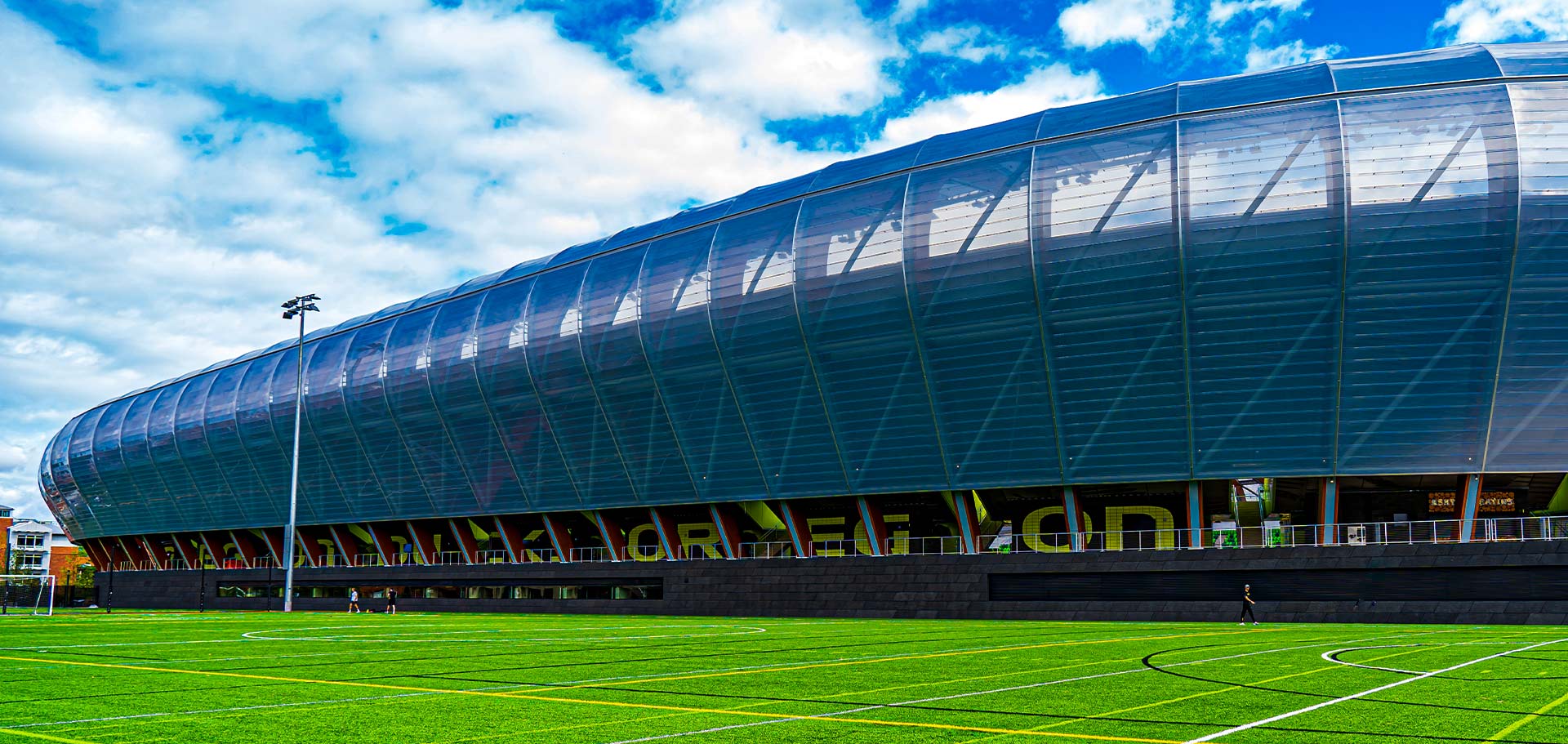 مدرج فولاذي