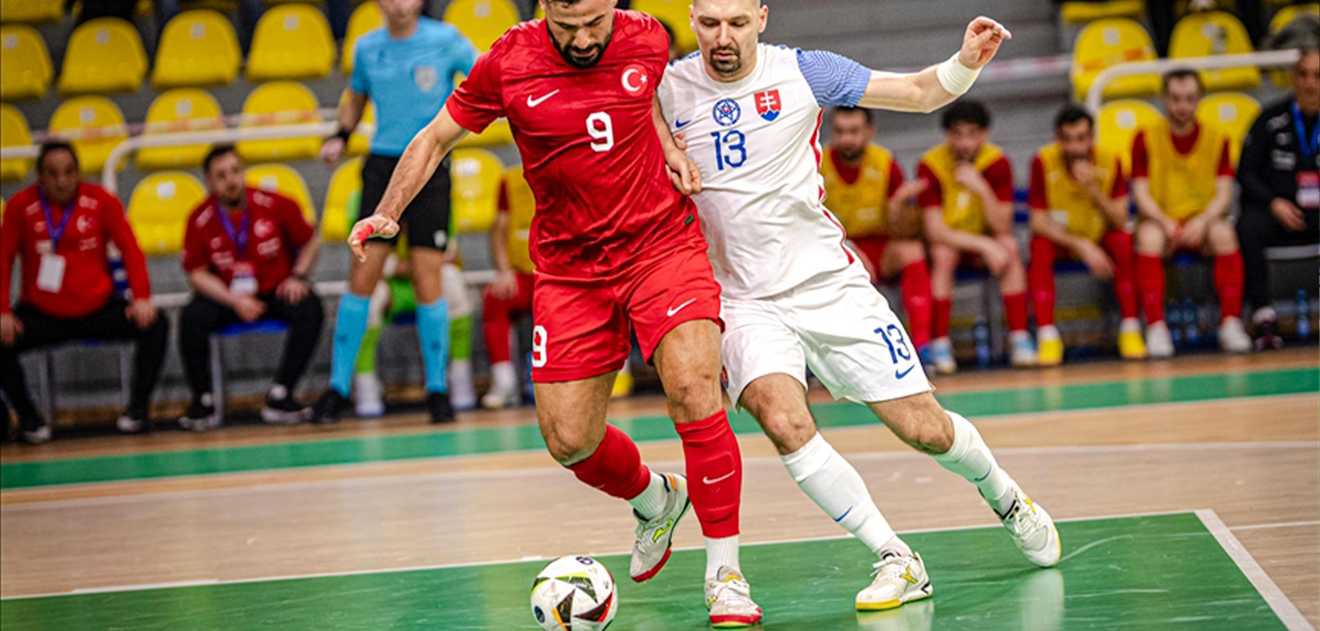 ملعب فوتسال 3